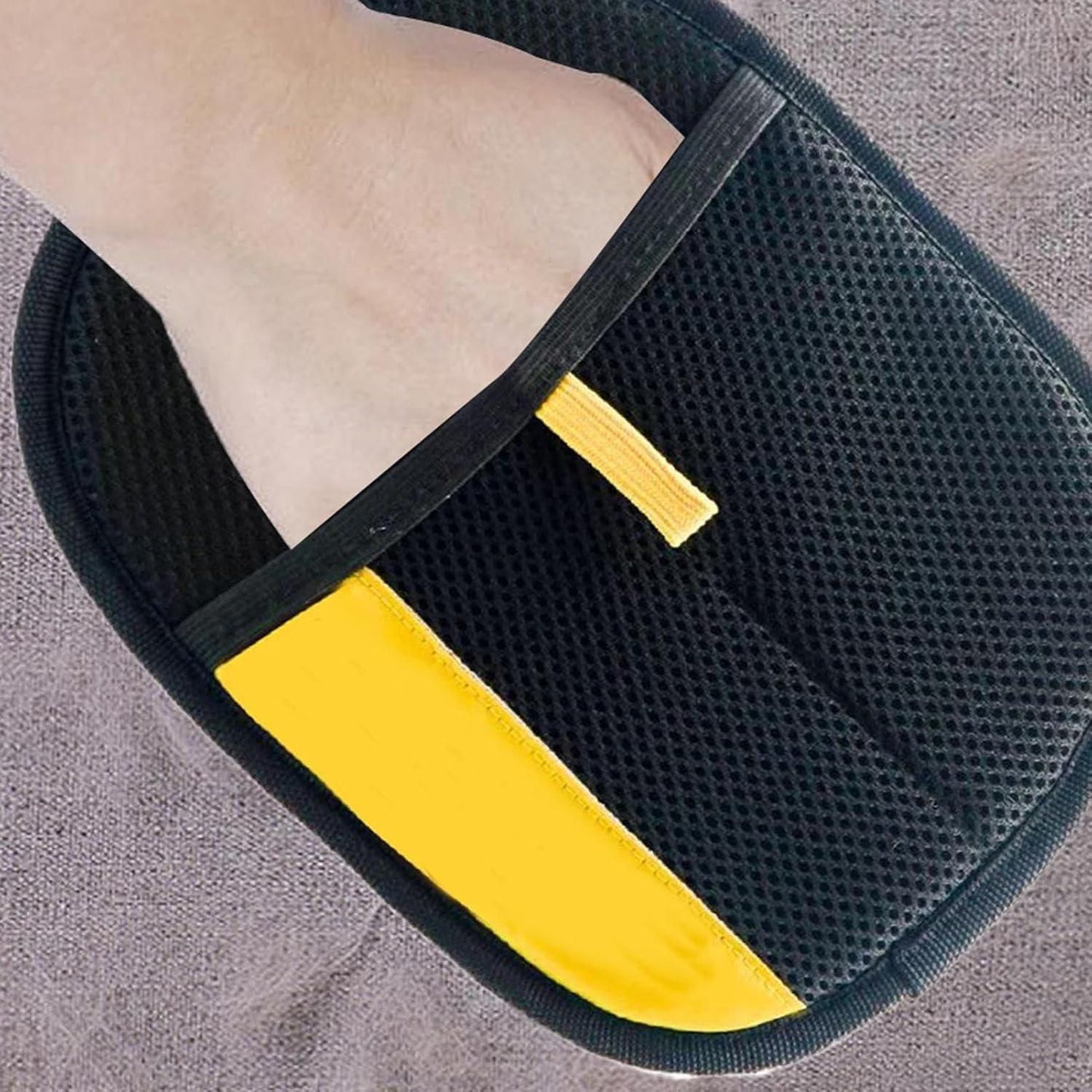 FurEase™ Pet Grooming & Hair Removal Gloves (Pack of 2)